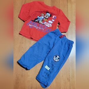 5/$15 Mickey Long Sleeve Top With Pants